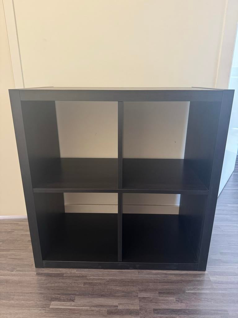 IKEA Kallax open boekenkast zwartbruin 77x77cm, Ophalen, Zo goed als nieuw