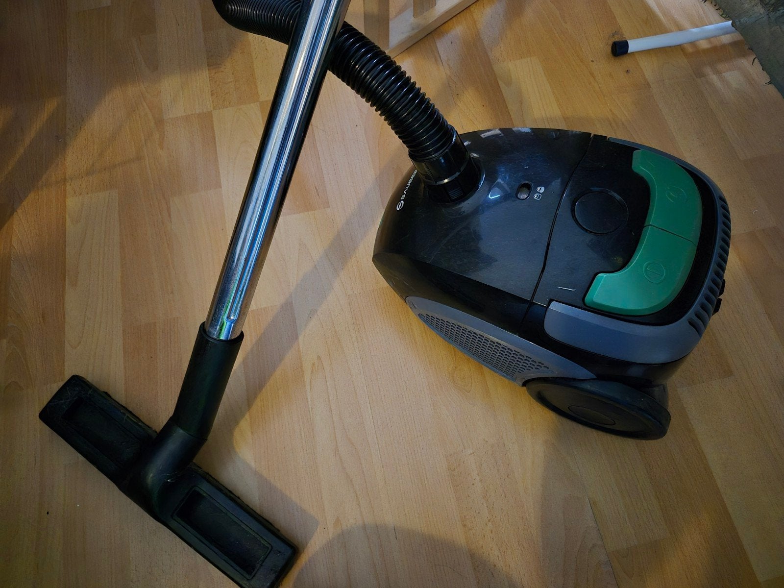 Kleine stofzuiger in goede staat, Stofzak, Overige merken, Gebruikt, Ophalen of Verzenden