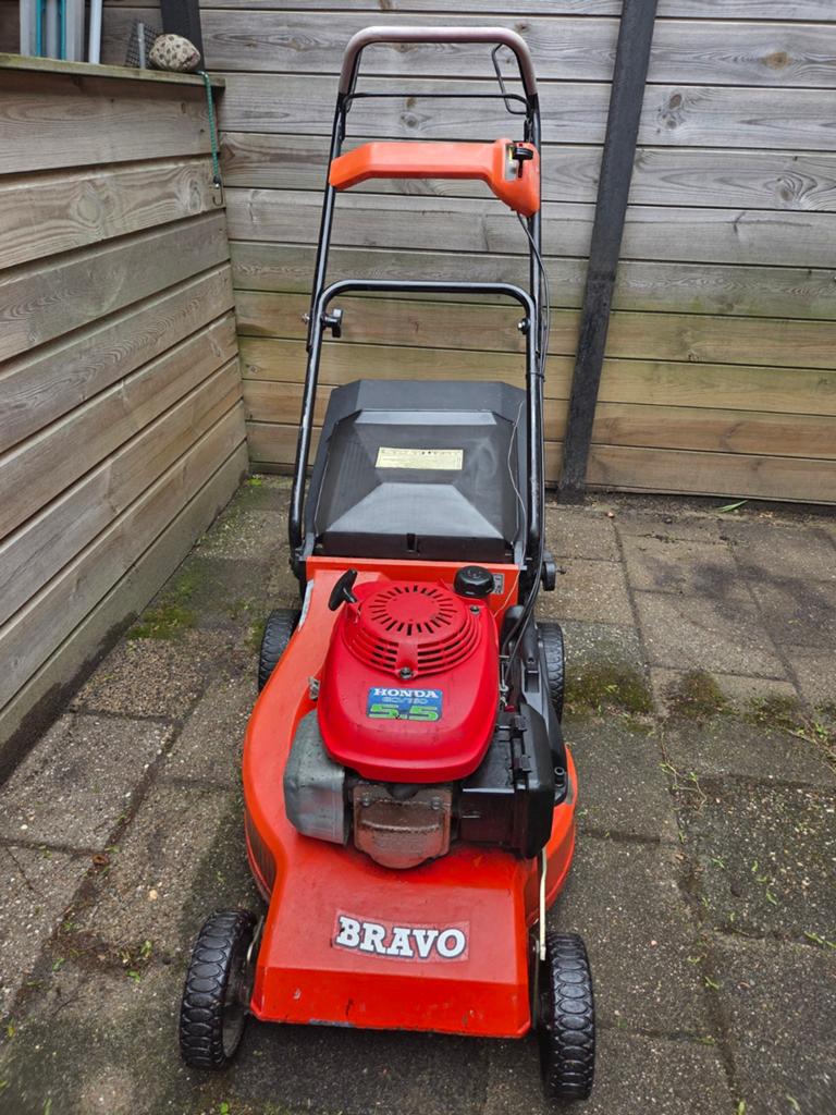 Bravo Honda GCV160 Benzine Grasmaaier - Goede Staat, Tuin en Terras, Grasmaaiers, Ophalen, Cirkelmaaier, Honda, Gebruikt