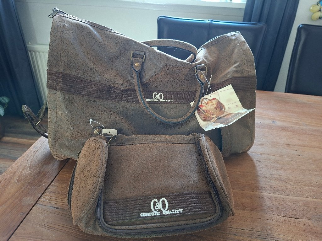 nieuw C&Q Comfort Quality lederen reistas + toilettas, 40 tot 60 cm, 30 cm of meer, Bruin, Ophalen of Verzenden