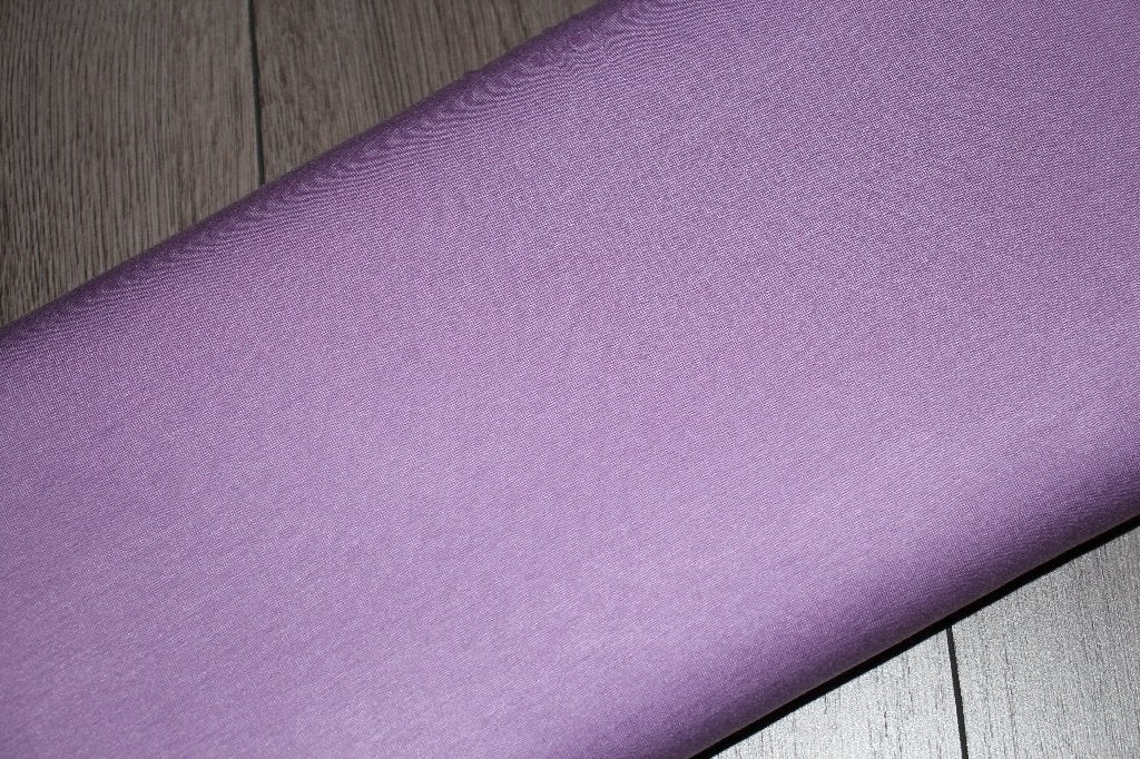 Soepel Jersey stof - uni lila paars gekleurd #2534, Hobby en Vrije tijd, Stoffen en Lappen, 120 cm of meer, Paars, Ophalen of Verzenden