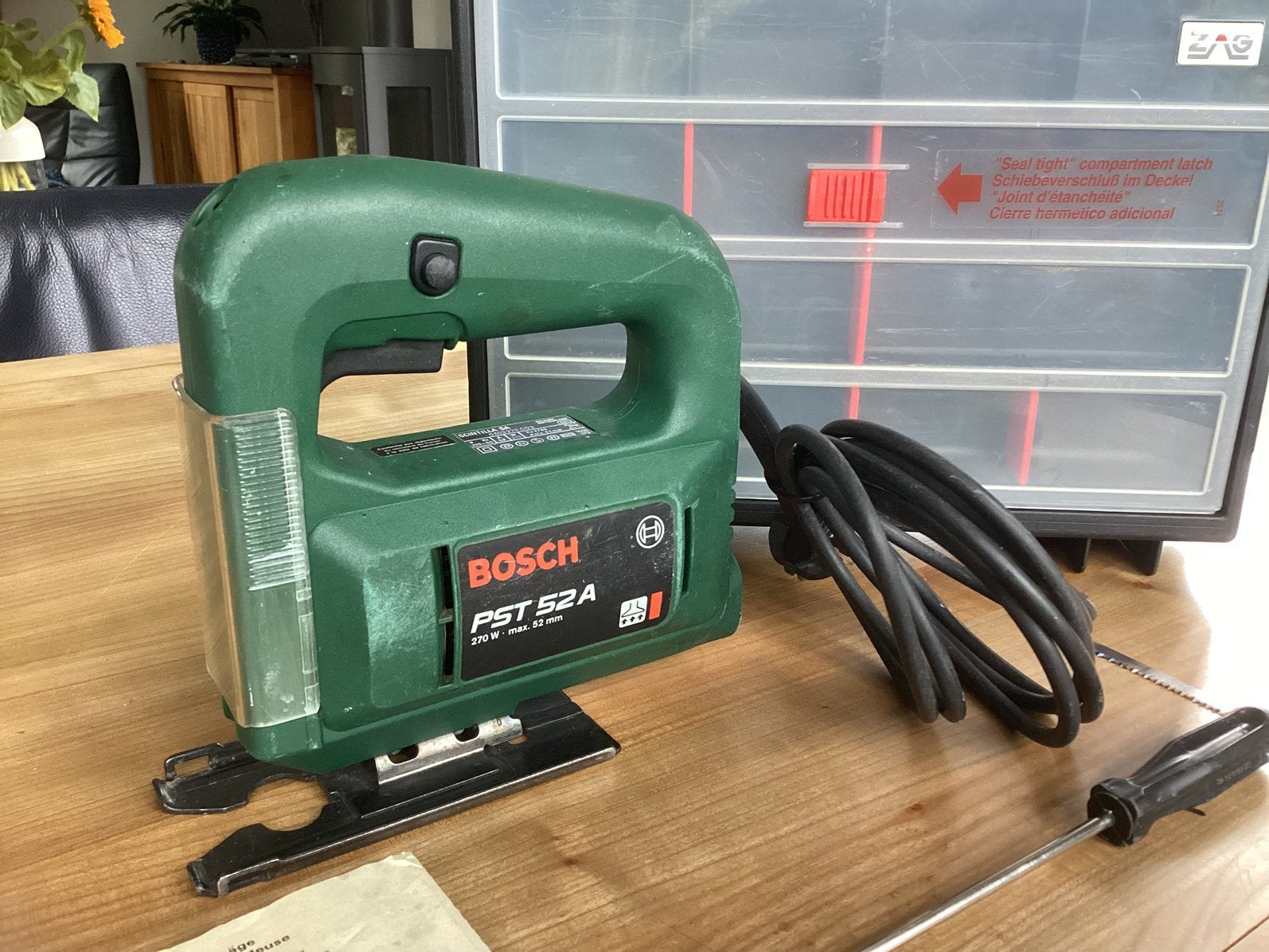 Bosch decoupeerzaag PST52A met koffer, Gebruikt, Decoupeerzaag, Ophalen of Verzenden, 30 tot 70 mm