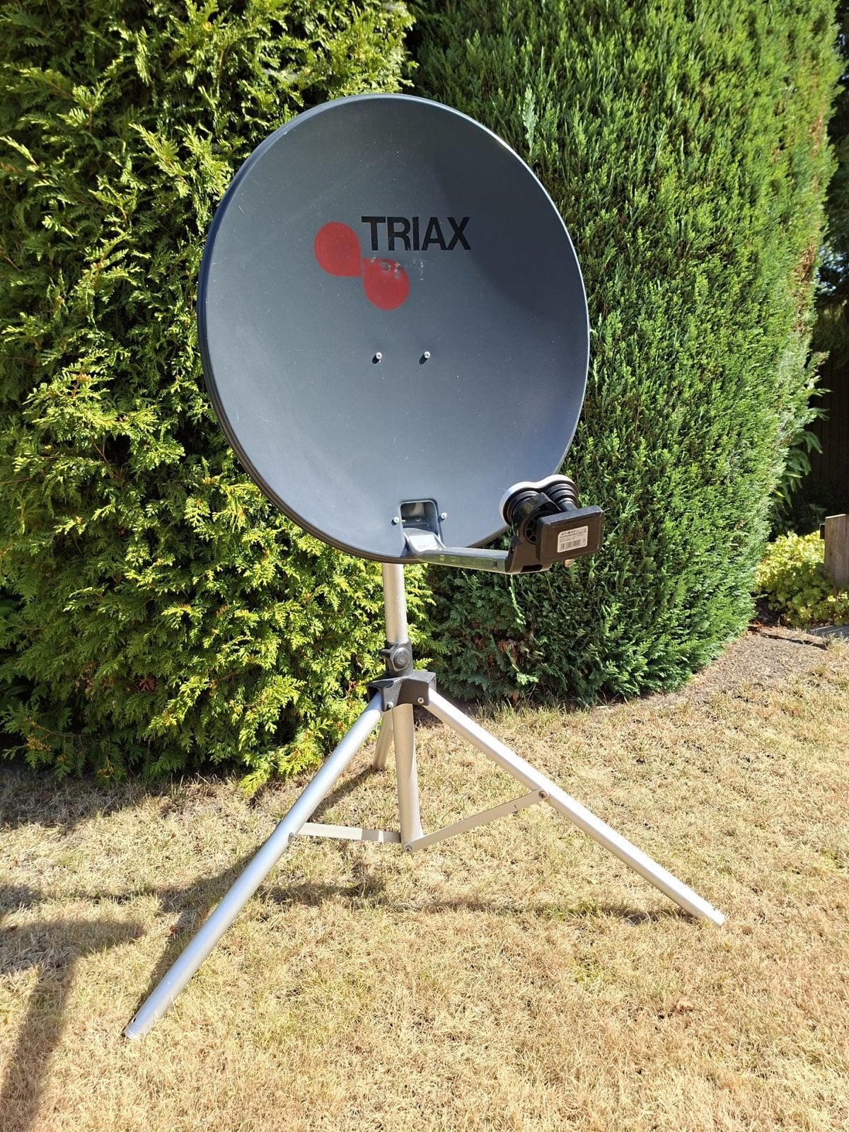 Complete Satelliet TV Set: Tele System TV, Schotel, Statief, 50 Hz, HD Ready (720p), Minder dan 40 cm, Ophalen