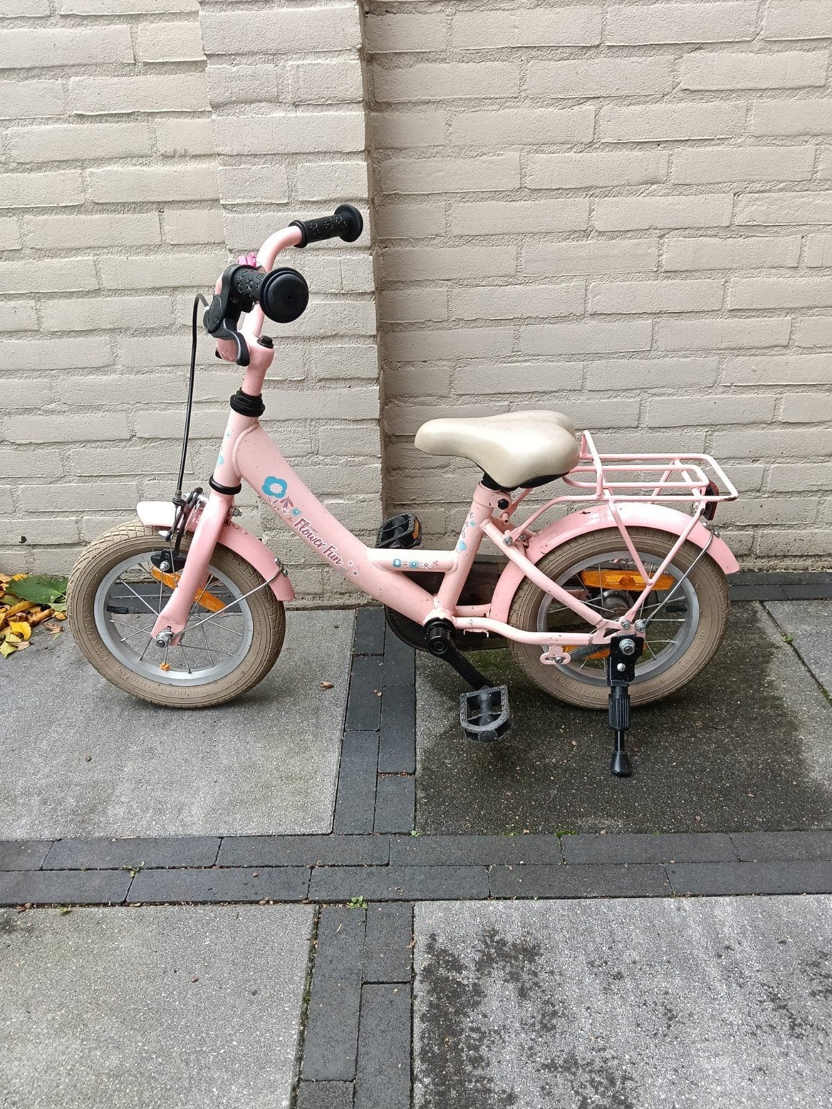 Roze kinderfiets 12 inch - Bike Fun Kids, Fietsen en Brommers, Ophalen, Terugtraprem, Gebruikt, Bike Fun Kids