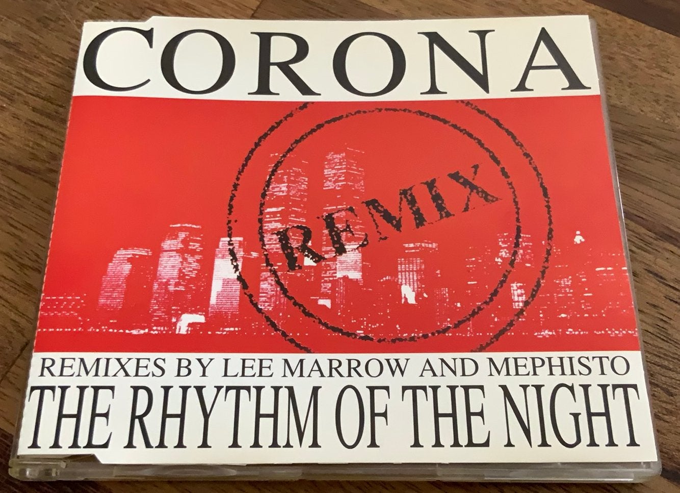 CD SINGLE CORONA THE RHYTHM OF THE NIGHT ZYX MUSIC GERMANY, Verzenden, Gebruikt, Dance en House, Inclusief boekje