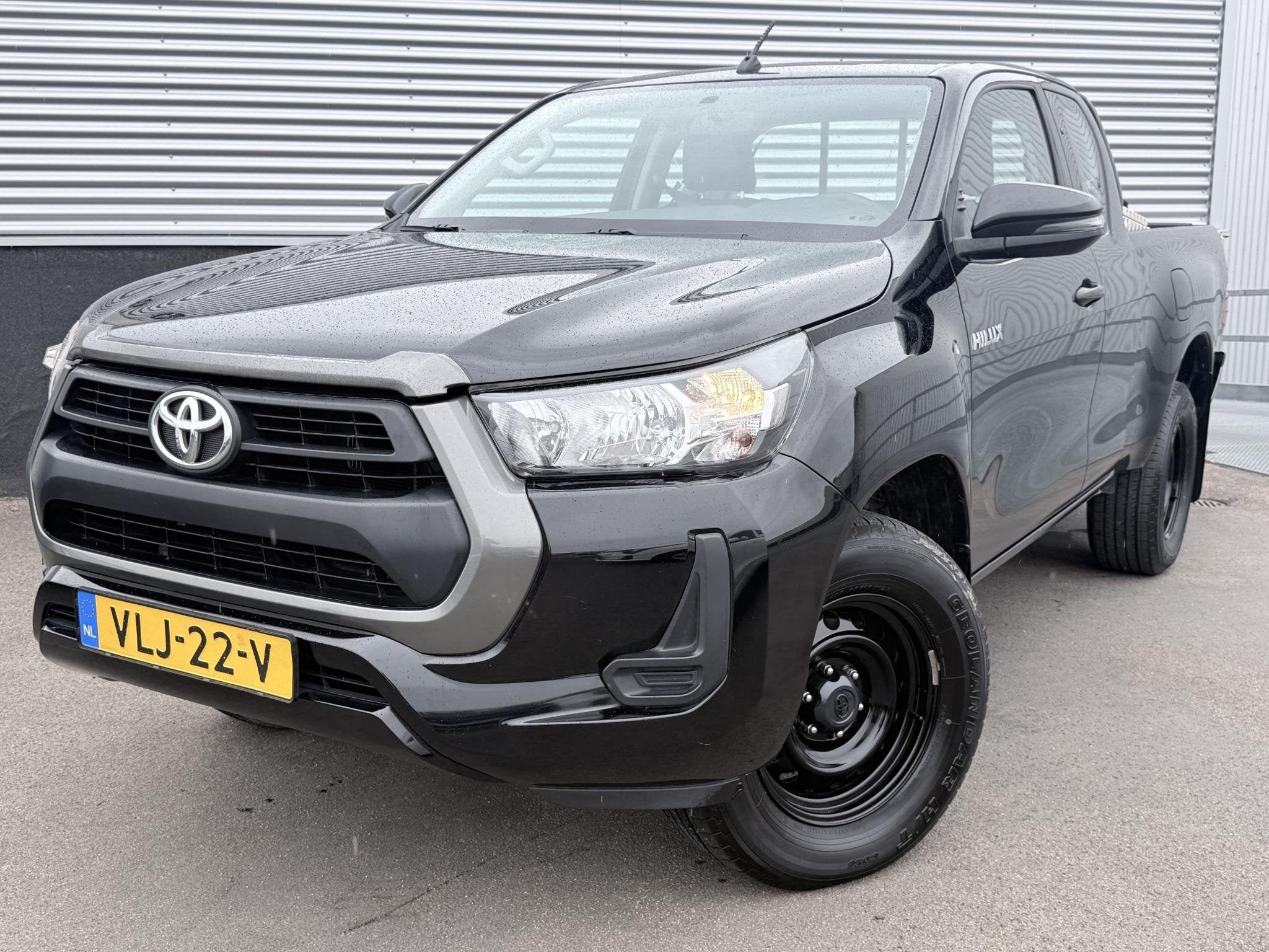 Toyota HiLux 2.4 D-4D Xtra Cab Cool Comfort 4WD Trekgewicht, Stof, Gebruikt, Euro 6, 4 cilinders