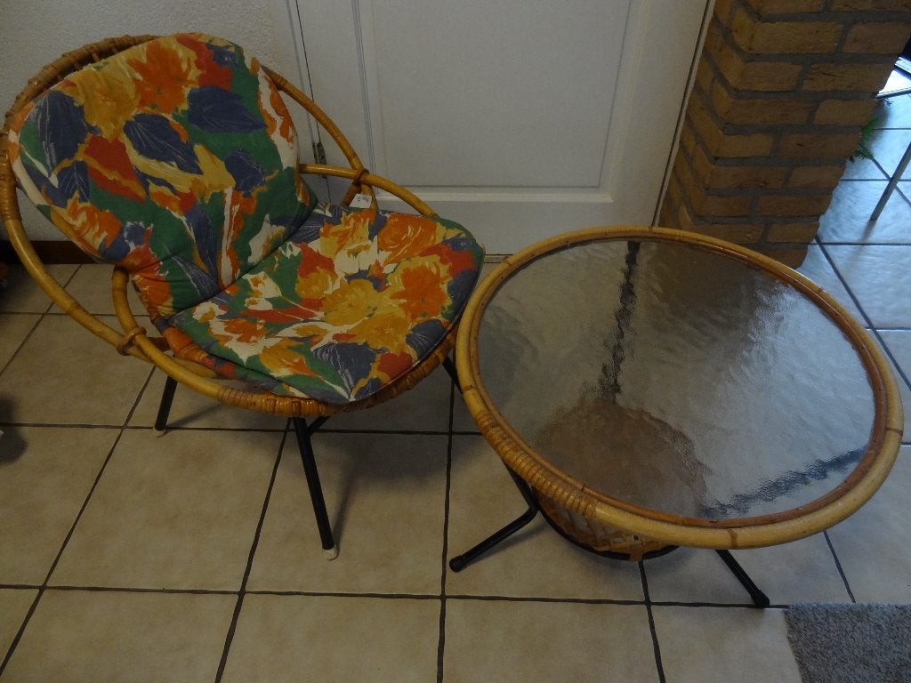 Nostalgie 60er jaren Bamboe set tafel en stoeltje, Ophalen, Gebruikt, 50 tot 100 cm, Rond