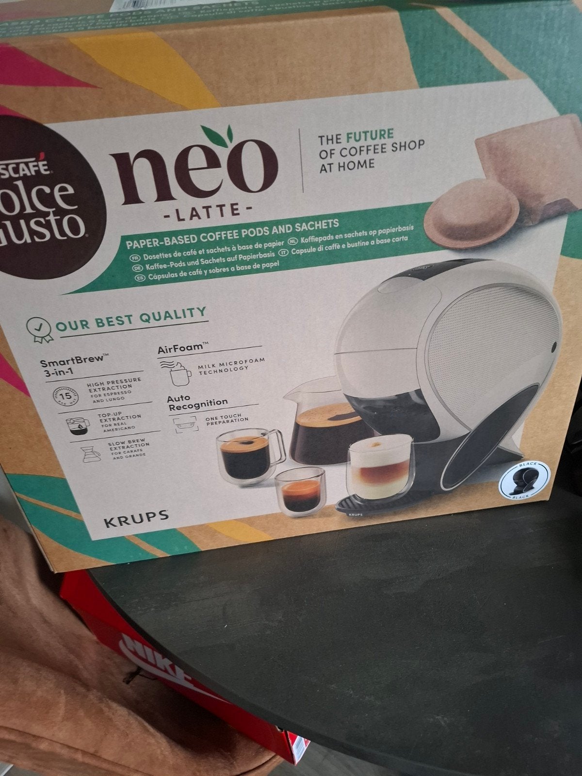 Nescafé Dolce Gusto Neo Latte Koffiemachine + Koffiepads, Koffiepads en cups, Koffiemachine, Ophalen of Verzenden, Zo goed als nieuw