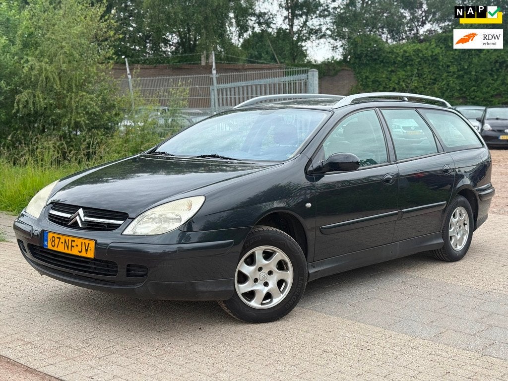 Citroen C5 Break 2.0-16V Différence Airco ECC Luchtvering C, Auto's, Citroën, Voorwielaandrijving, Parkeersensor, 136 pk, Gebruikt