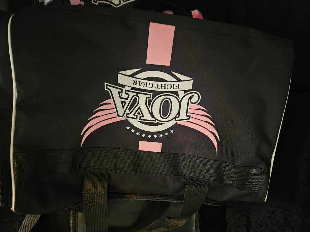 Joya kickboks set, Maat XS of kleiner, Ophalen of Verzenden, Overige