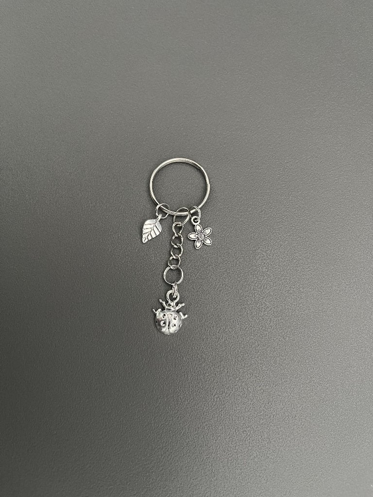 Sleutelhanger met 3 hangers lieveheersbeestje, bloem en blad, Ophalen of Verzenden, Nieuw, Dier of Natuur