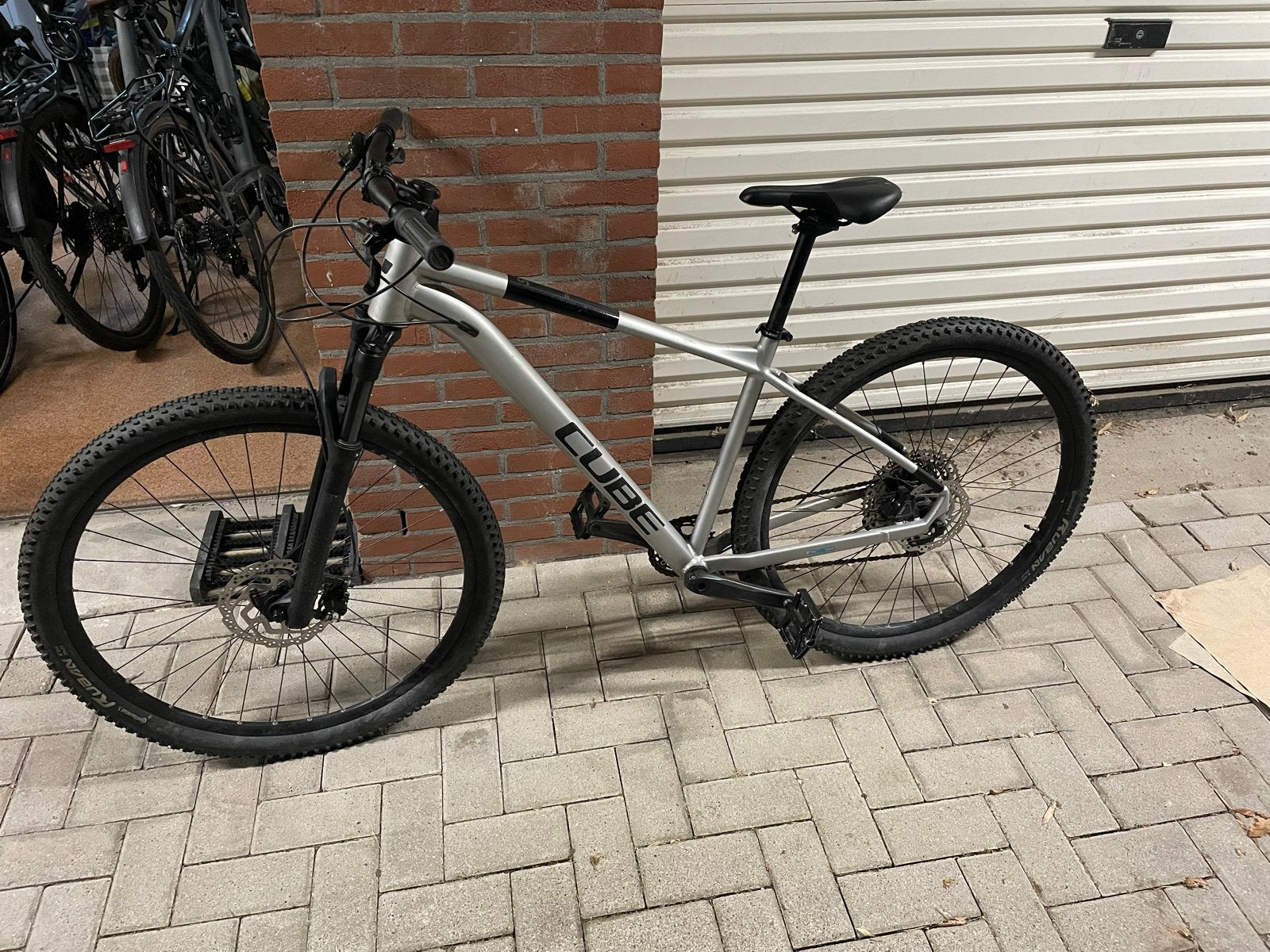Foto 2 van Cube Attention SLX 2025 Mountainbike
