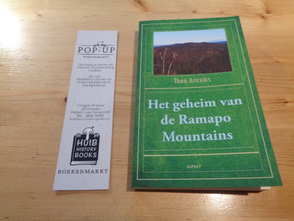 Theo Arosius - Het geheim van de Ramapo Mountains, Boeken, Ophalen, Zo goed als nieuw, Theo Arosius, Kunst en Cultuur