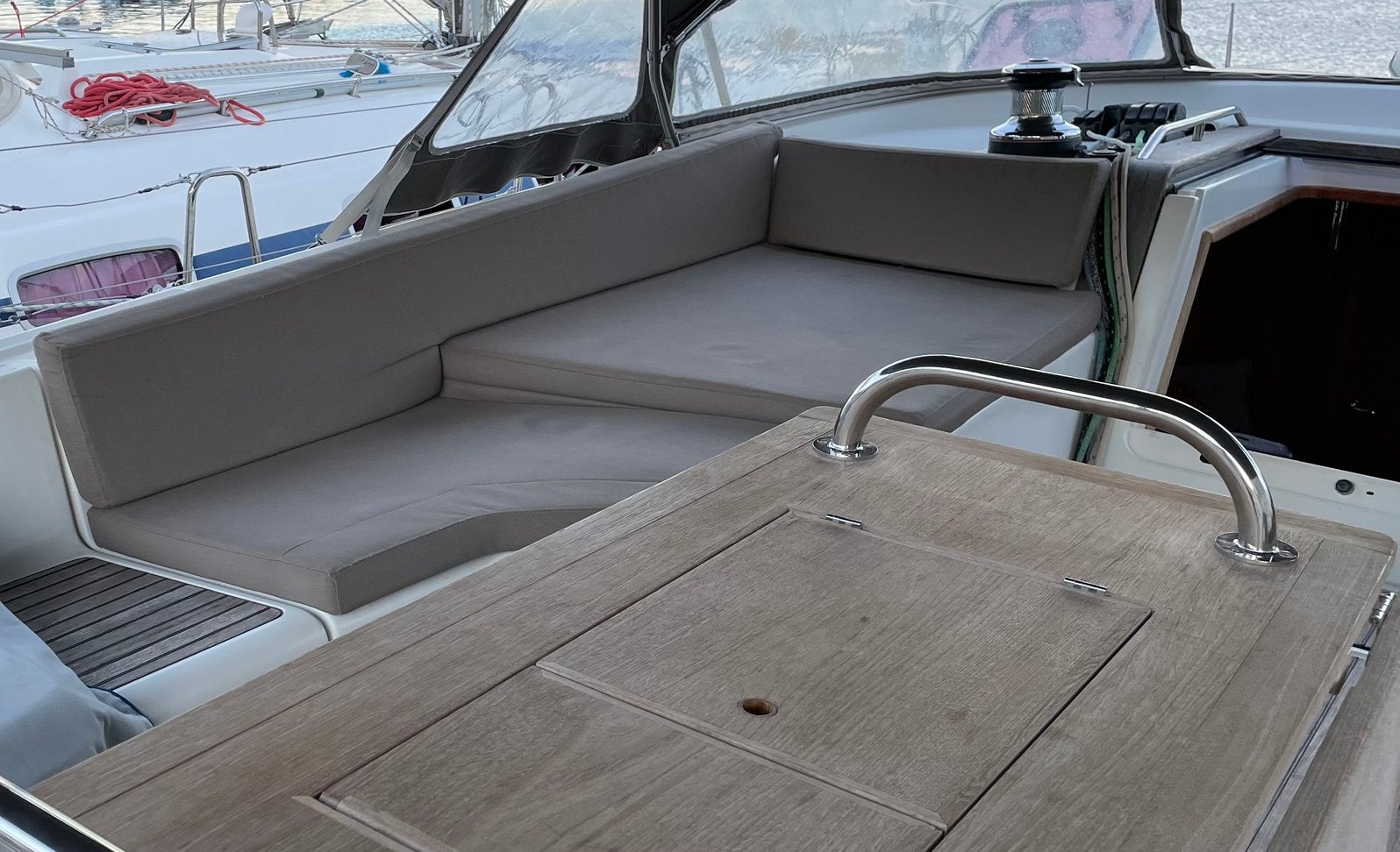 Kuipkussens, Ophalen, 6 meter of meer, Minder dan 15 m², Zo goed als nieuw