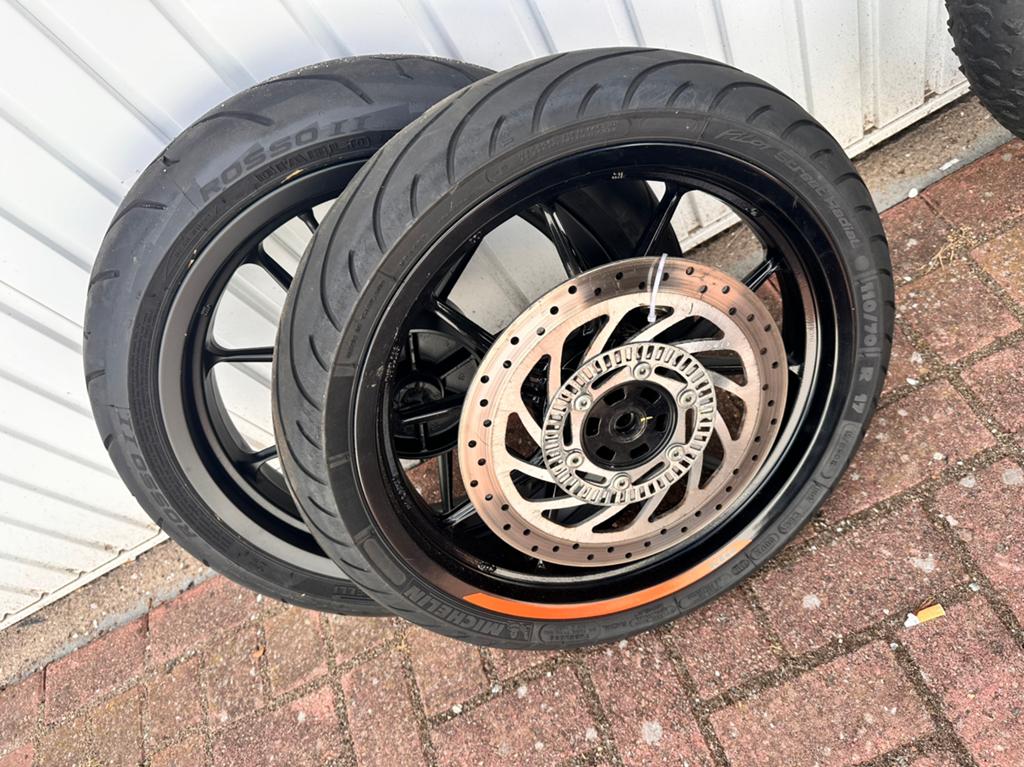 Ktm duke wielen set voorwiel achterwiel, Ophalen of Verzenden, Gebruikt