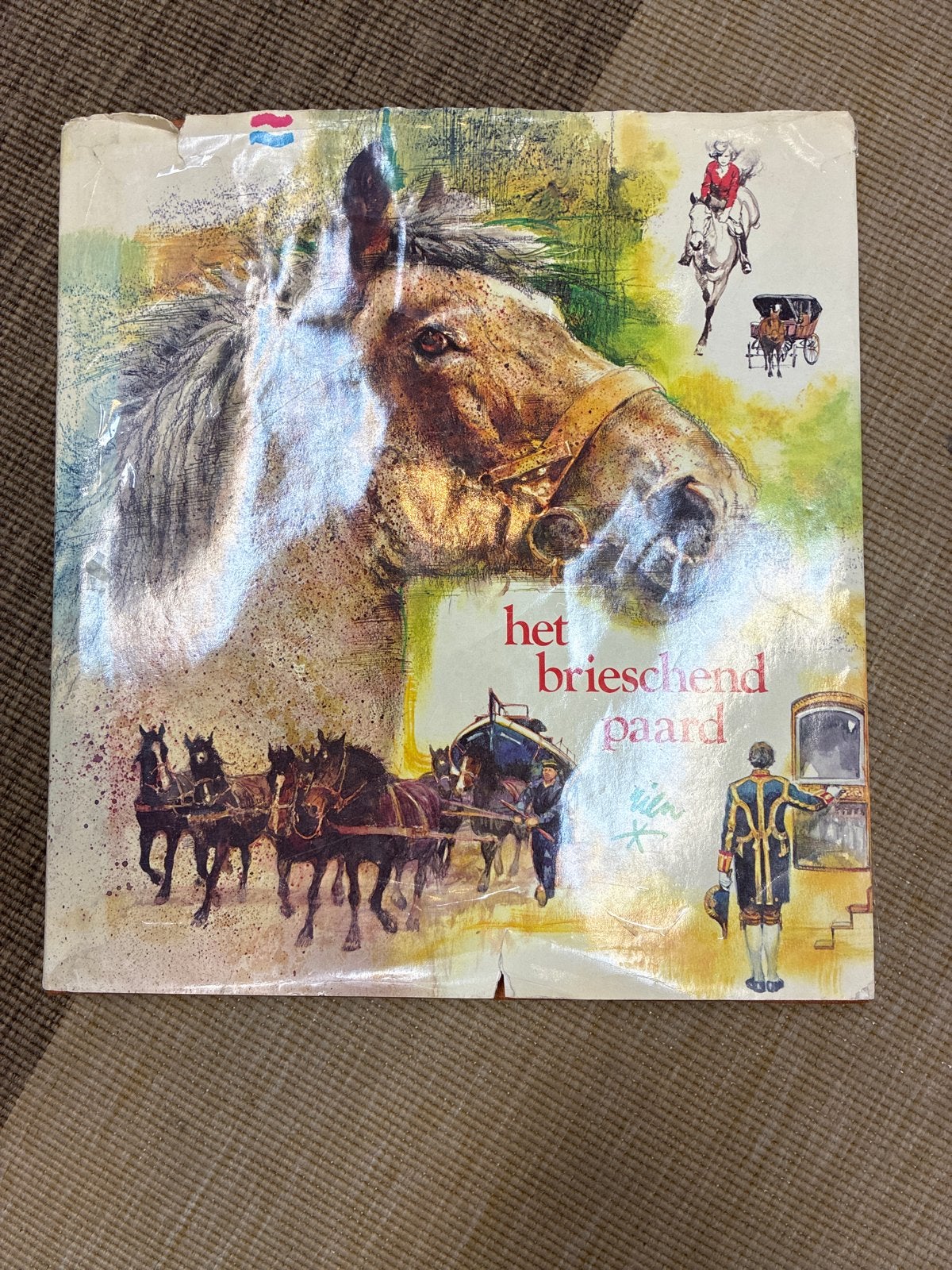 Het Brieschend Paard - Klassiek paardenverhaal, Boeken, Ophalen of Verzenden, Gelezen, Fictie algemeen