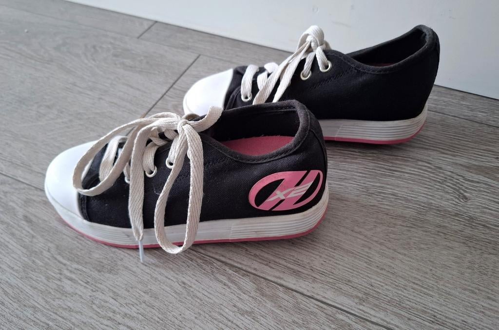 Heelys maat 33, Ophalen of Verzenden, Zo goed als nieuw