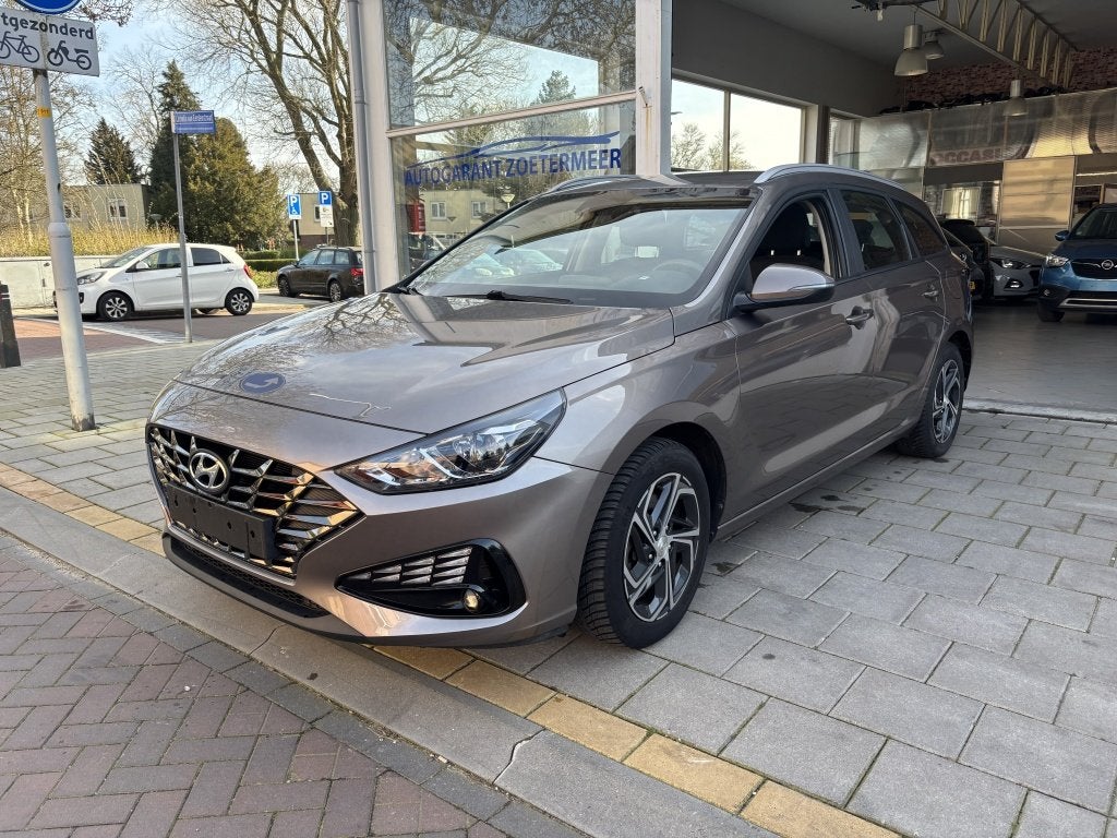 Hyundai i30 Wagon 1.0 T-GDi MHEV Comf. (bj 2023), Voorwielaandrijving, Gebruikt, Euro 6, 1246 kg