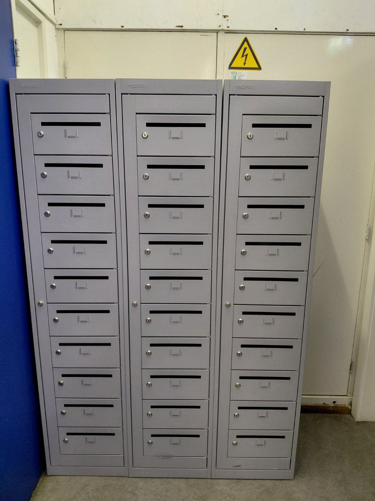 Grote set postkasten / brievenbussen (3 stuks), Ophalen