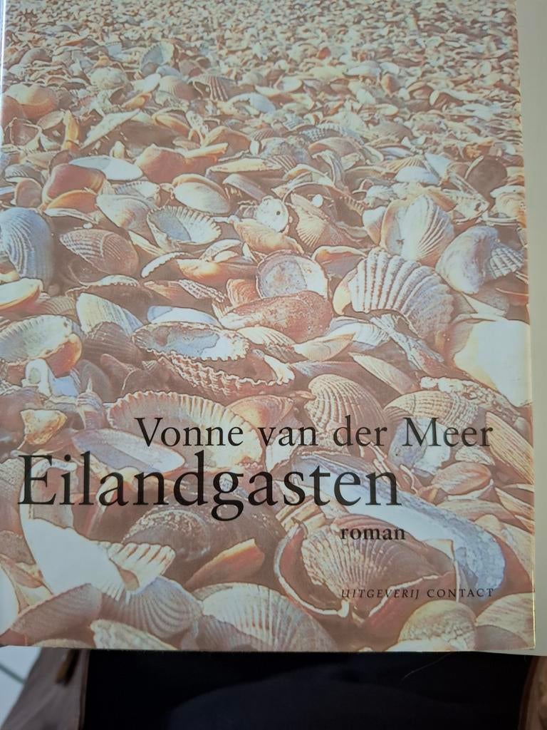 Eilandgasten - Vonne van der Meer, Verzenden