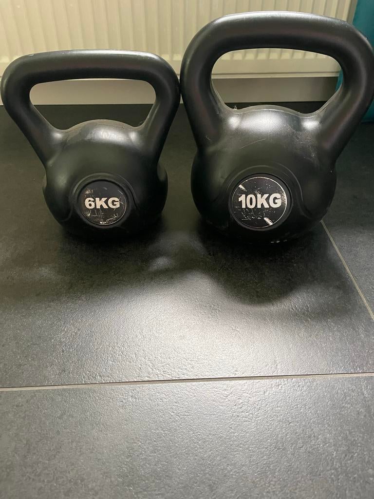 Kettlebell set 6KG en 10KG, Sport en Fitness, Ophalen, Gebruikt, Armen, Kettlebell