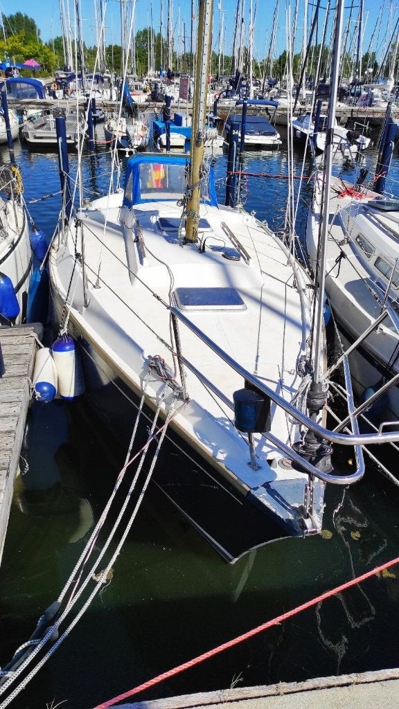 Zeilboot Dufour 27 opknapper, 9 m, Gebruikt, 1.80 meter, Polyester