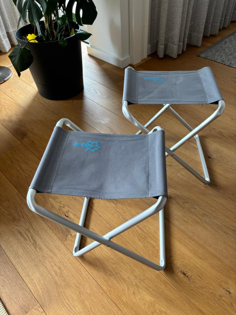2 x aluminium lichtgewicht krukjes, visserstoeltjes Bo-camp, Ophalen of Verzenden, Zo goed als nieuw