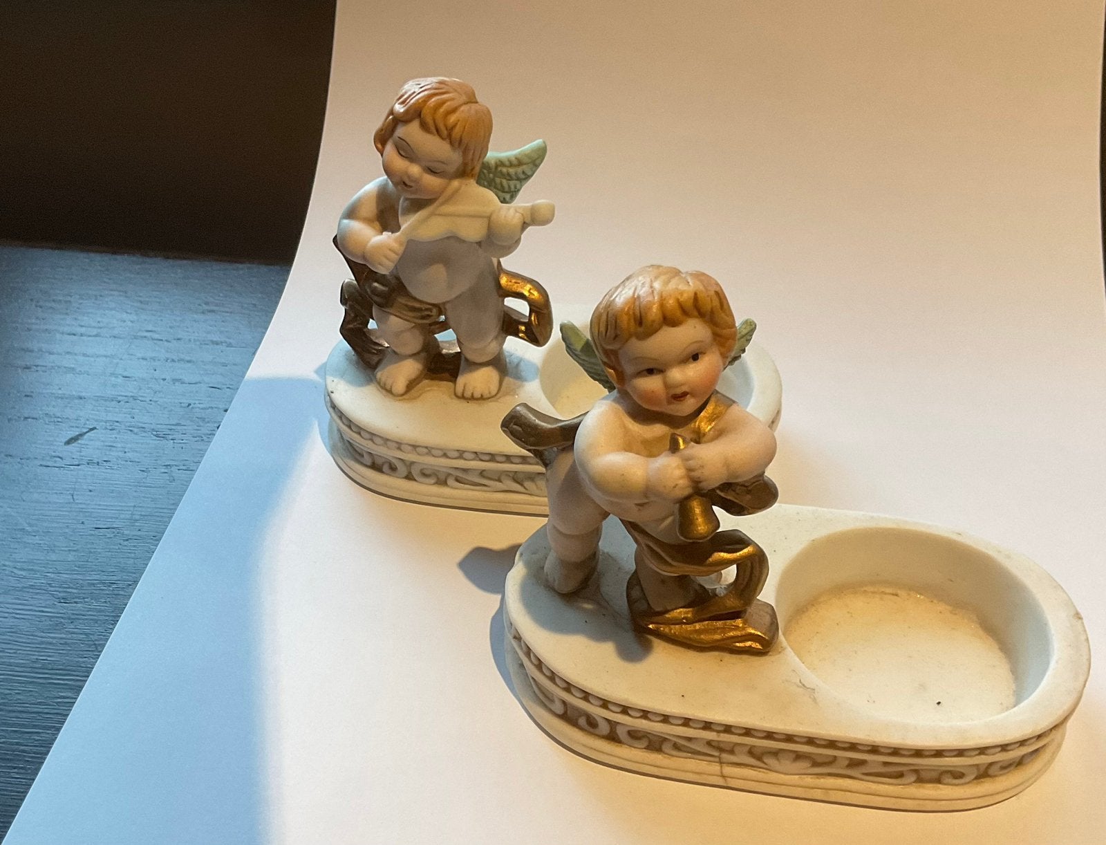 2 sfeervolle antieke waxinelichtje houders., Ophalen, Keramiek of Aardewerk