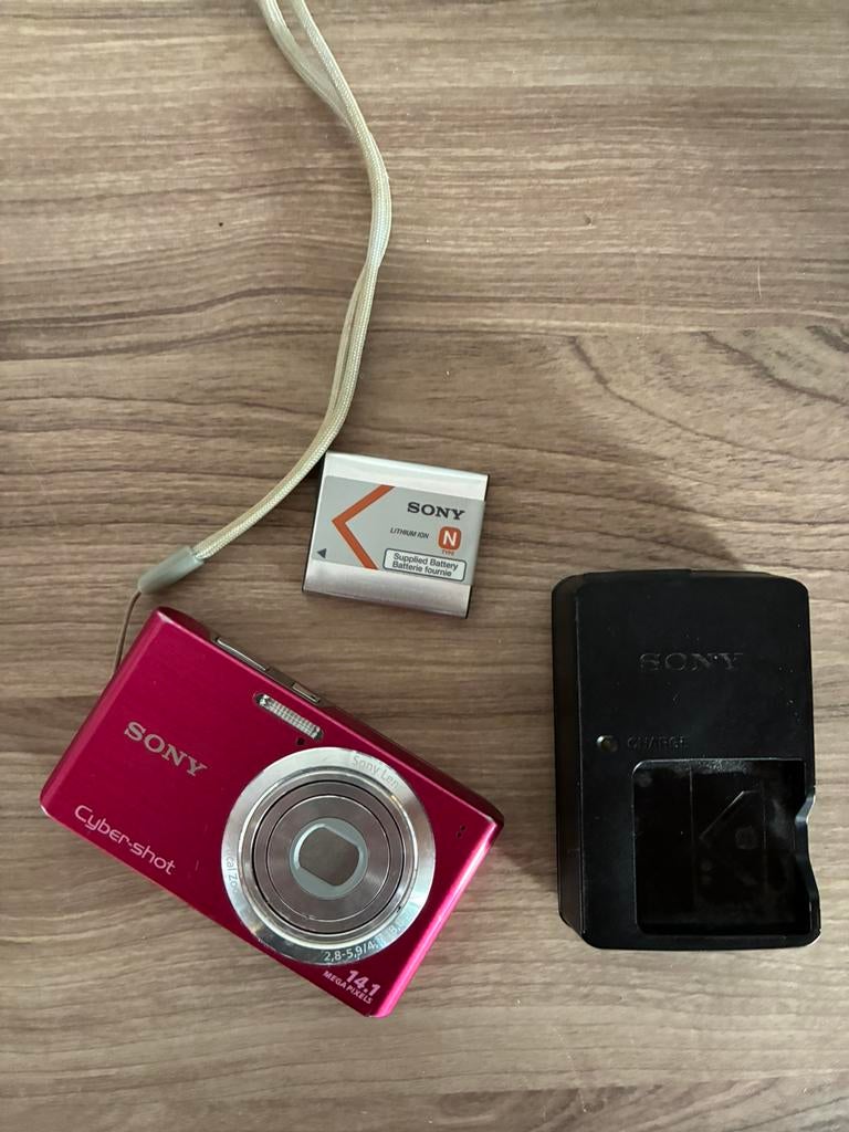 Rode Sony cybershot dsc-w610, 14 Megapixel, Gebruikt, Compact, Ophalen of Verzenden