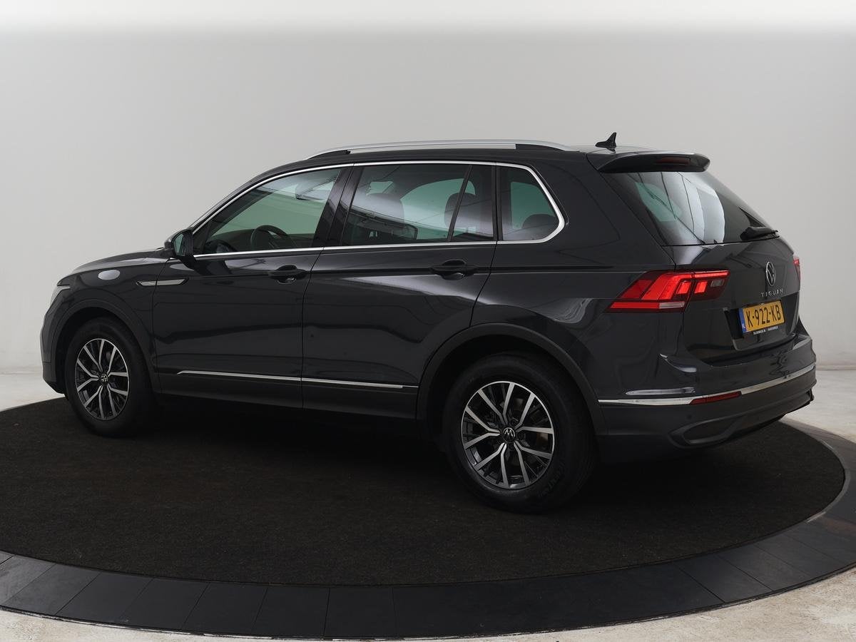 Volkswagen Tiguan 1.5 TSI Life Business | Stoelverwarming |, Auto's, 1441 kg, 4 cilinders, 150 pk, Origineel Nederlands