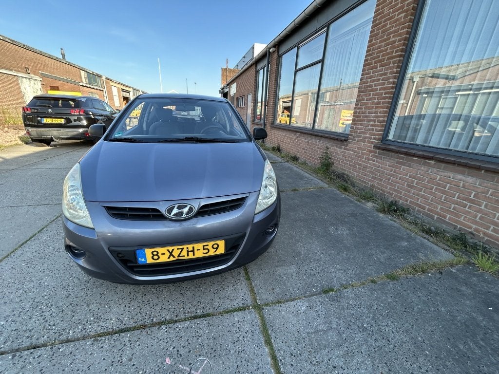 Hyundai i20 1.2i Active (bj 2010), Auto's, Voorwielaandrijving, Elektrische ramen, 450 kg, Gebruikt