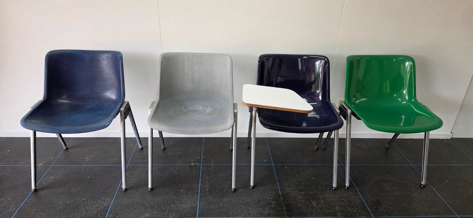 4x Originele Tecno Modus SM 203 stoelen – Osvaldo Borsani, Ophalen