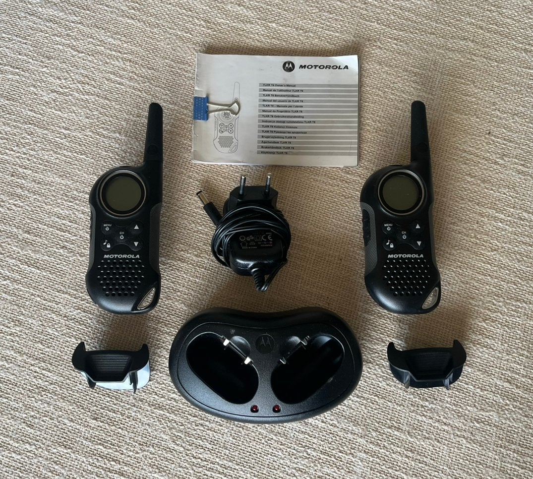 Motorola TLKR T6-walkietalkies (8km beriek) !!!, Ophalen of Verzenden, Zo goed als nieuw