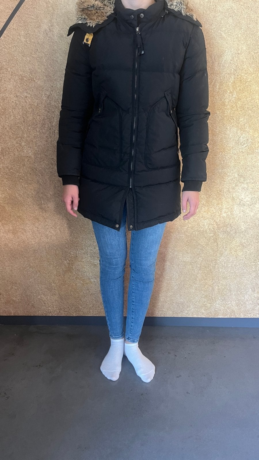 Parajumpers zwart met bontkraag, Ophalen of Verzenden, Gedragen, Maat 36 (S), Zwart