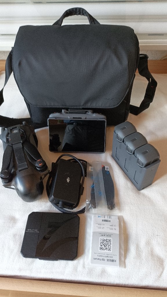DJI Mavic 4 Pro Creator , Pro Controller, Nieuwstaat, 2350€, Cameradrone, Ophalen of Verzenden, Zo goed als nieuw, DJI