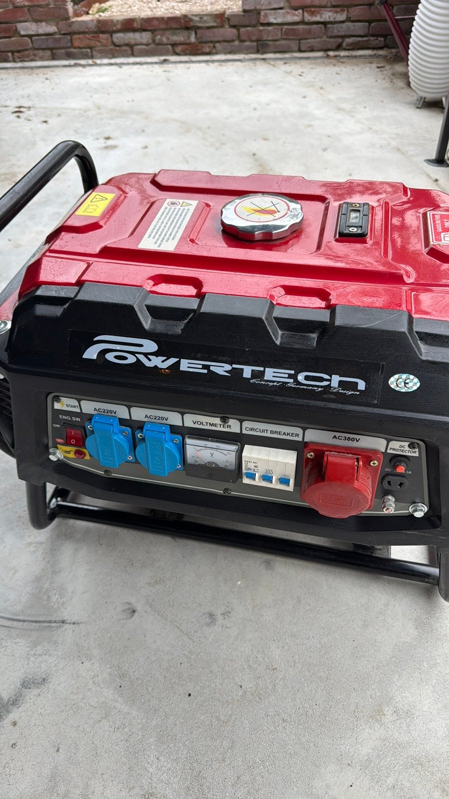 ERTECH Benzine Aggregaat 6,5 kW – 220V / 380V – 3-Fase, Ophalen, Nieuw