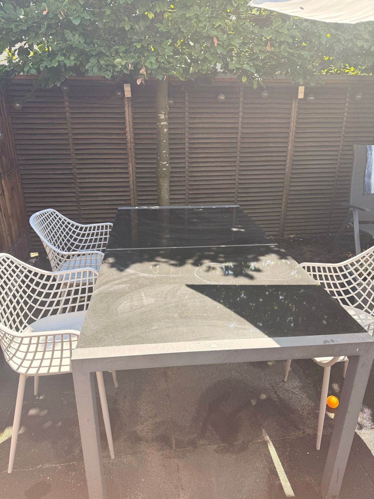 Buiten tafel met natuursteen blad, Ophalen, Gebruikt, Rechthoekig, Overige materialen