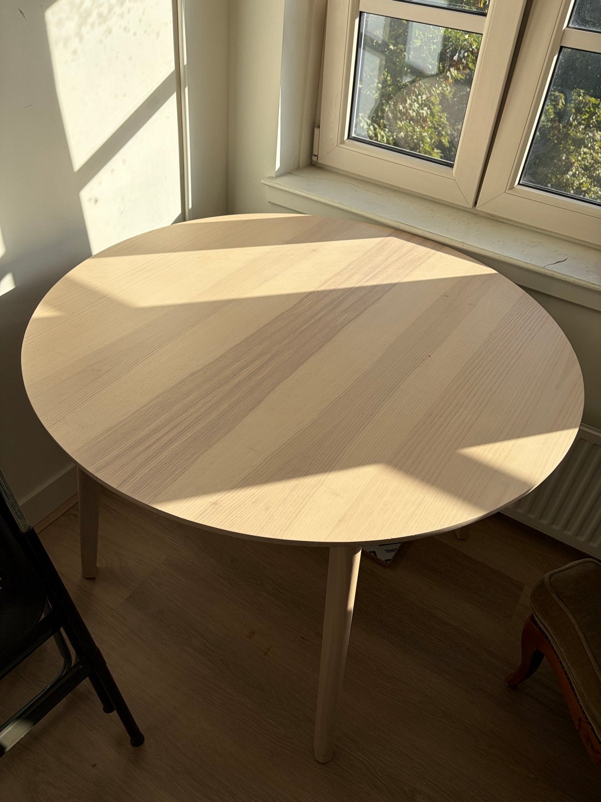Ronde eettafel, Ophalen, 100 tot 150 cm, Rond, Zo goed als nieuw