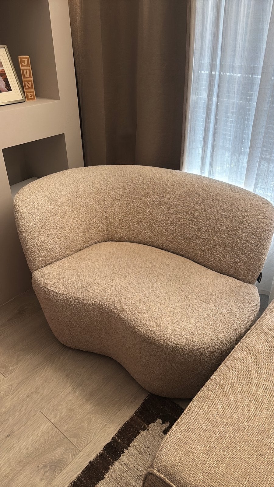 WOOOD fauteuil Stone crème bouclé stof met leuning links, Ophalen, Teddy, Tweepersoons, 75 tot 100 cm