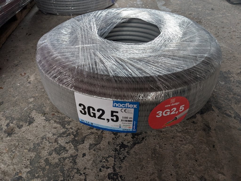 !!ACTIE!! Voorbedrade flexibele buis 100 meter., Ophalen of Verzenden, Nieuw, Overige merken, Kabel of Snoer