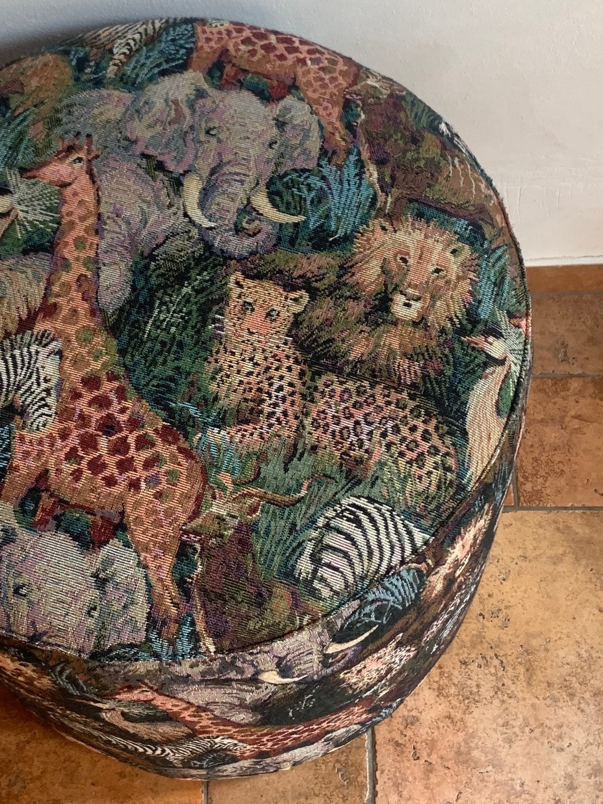 Ronde poef/hocker met safaridieren, Ophalen, Nieuw, Rond, Overige materialen