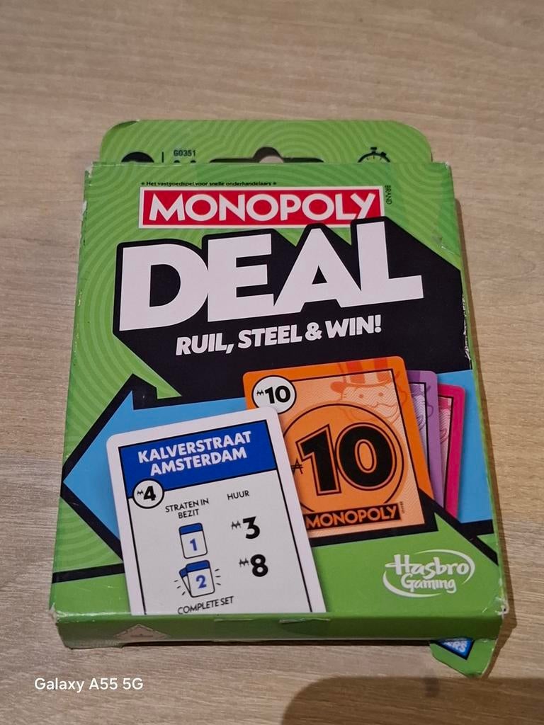 Monopoly Deal Kaartspel - Ruil, Steel & Win!, Hobby en Vrije tijd, Gezelschapsspellen | Kaartspellen, Zo goed als nieuw, Een of twee spelers