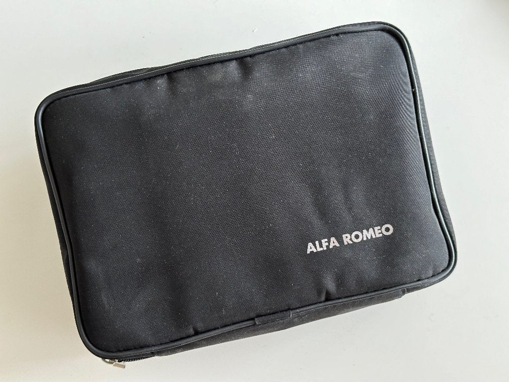 Originele Alfa Romeo bandenreparatieset met compressor, Ophalen, Gebruikt, Alfa Romeo