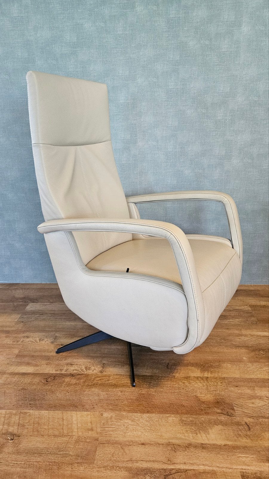 Relax fauteuil/stoel van de Toekomst bij Zitgemak in joure, 75 tot 100 cm, Ophalen of Verzenden, Zo goed als nieuw, Stof