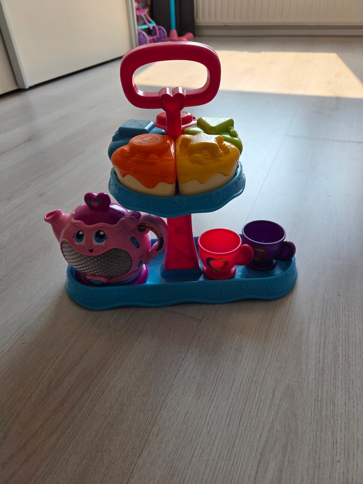 VTech Theeservies met Licht en Geluid, Ophalen of Verzenden, Zo goed als nieuw, Overige typen, Met licht