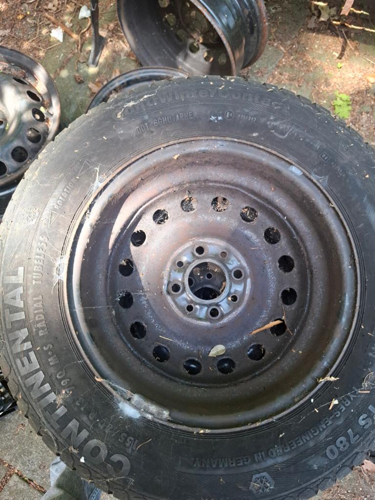 Gebruikte auto banden bieden kan nog een ronde mee, Auto diversen, Aanhangwagen-onderdelen, Ophalen of Verzenden, Gebruikt