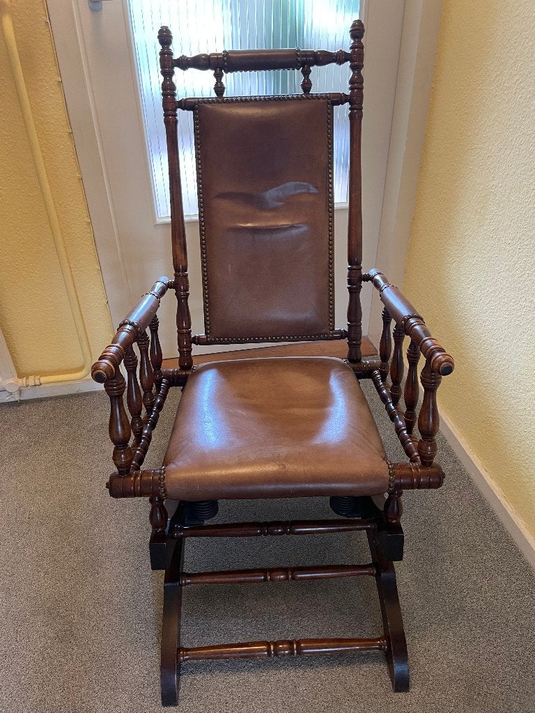 Klassieke (Engelse) schommelstoel, Antiek en Kunst, Antiek | Meubels | Stoelen en Banken, Ophalen