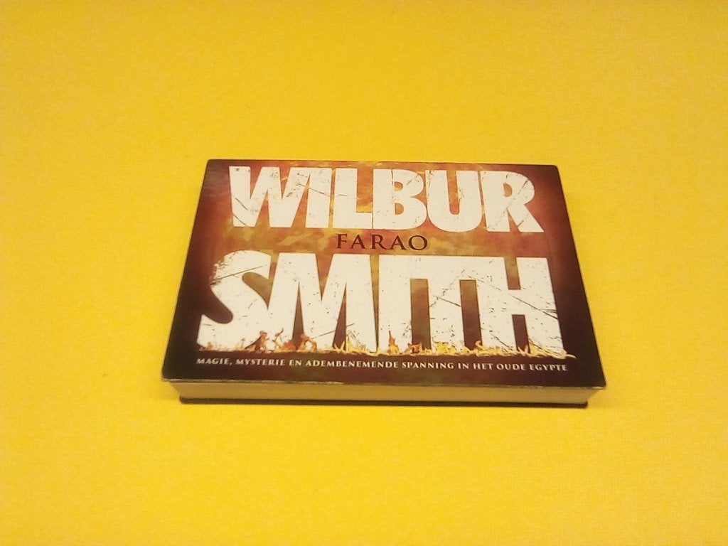 Wilbur Smith - Farao (Dwarsligger), Europa overig, Ophalen of Verzenden, Zo goed als nieuw, Wilbur Smith
