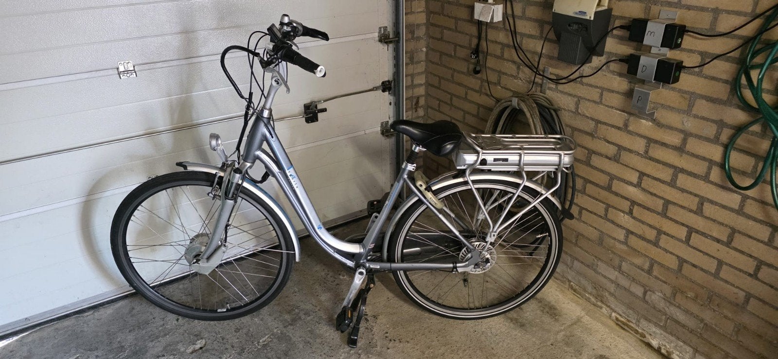 Dames fiets electrisch, Fietsen en Brommers, Fietsen | Dames | Omafietsen, Ophalen