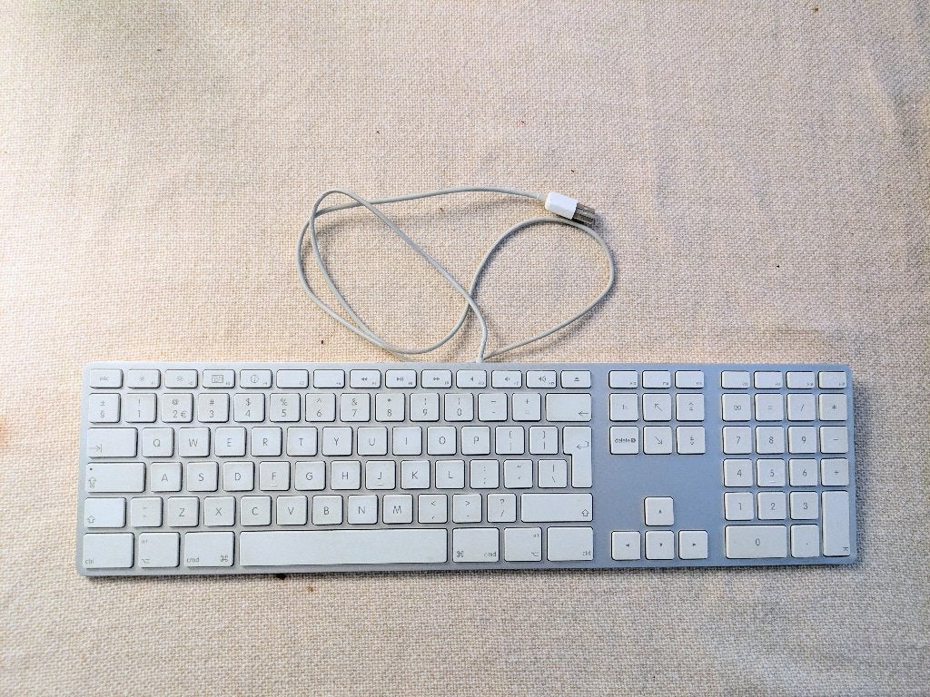 Apple full QWERTY USB Keyboard, Gebruikt, Ophalen of Verzenden, Qwerty, Apple